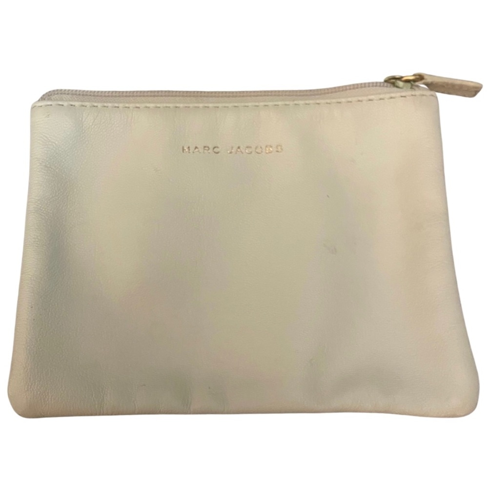 Authentic MARC JACOBS makeup/jewelry cream leather pouch with logo